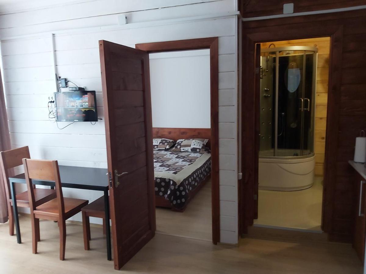 Hotel Mgzavrebi 巴库里阿尼 外观 照片
